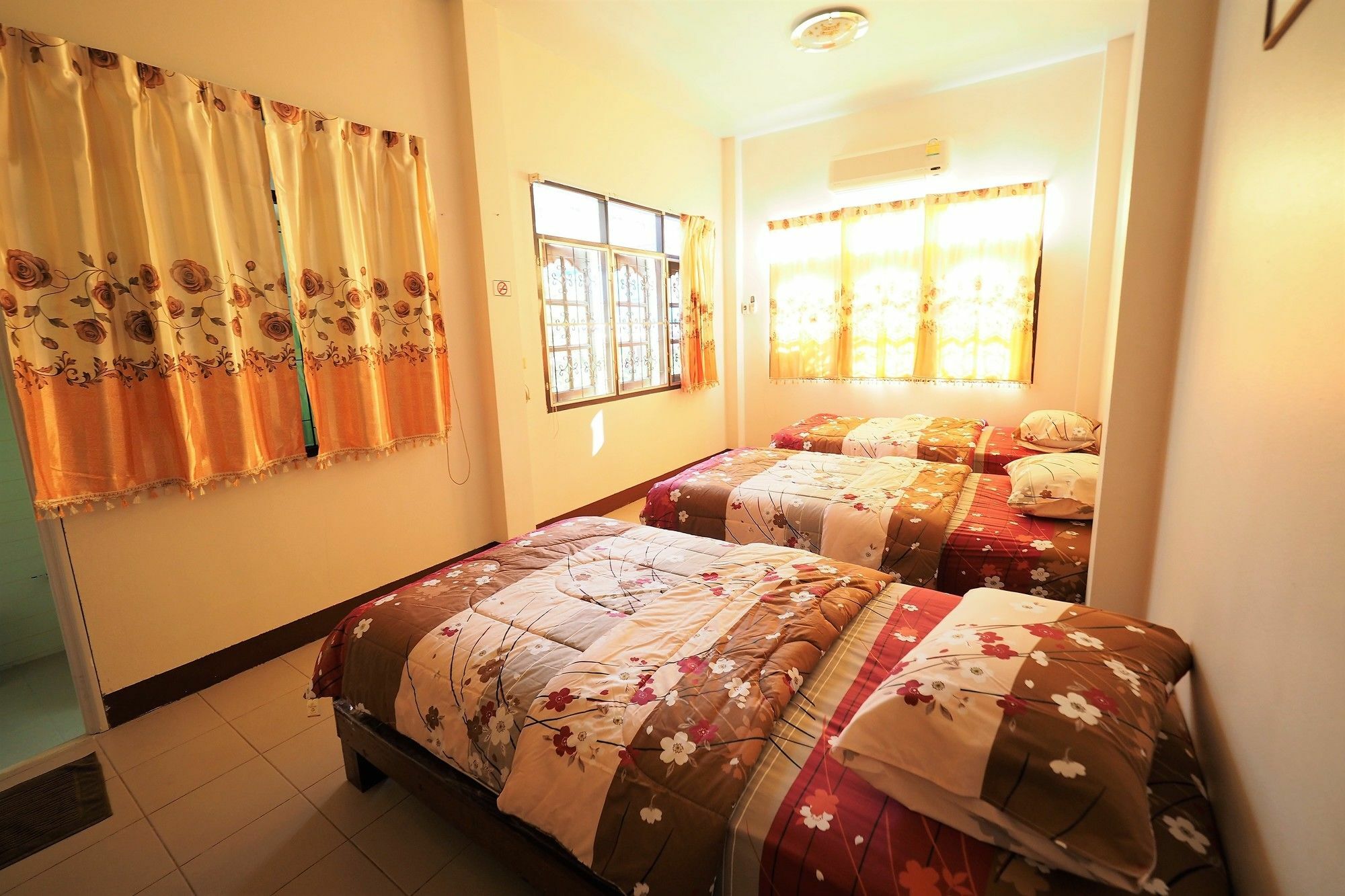 Ban Yenjid Hotel Phra Nakhon Si Ayutthaya Exterior foto
